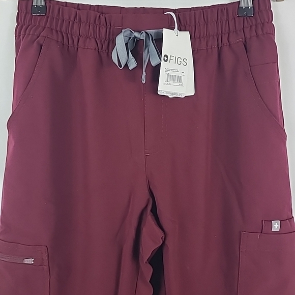 NWT FIGS High-waisted UMAN Relaxed Jogger Burgandy Sz M - Picture 2 of 8